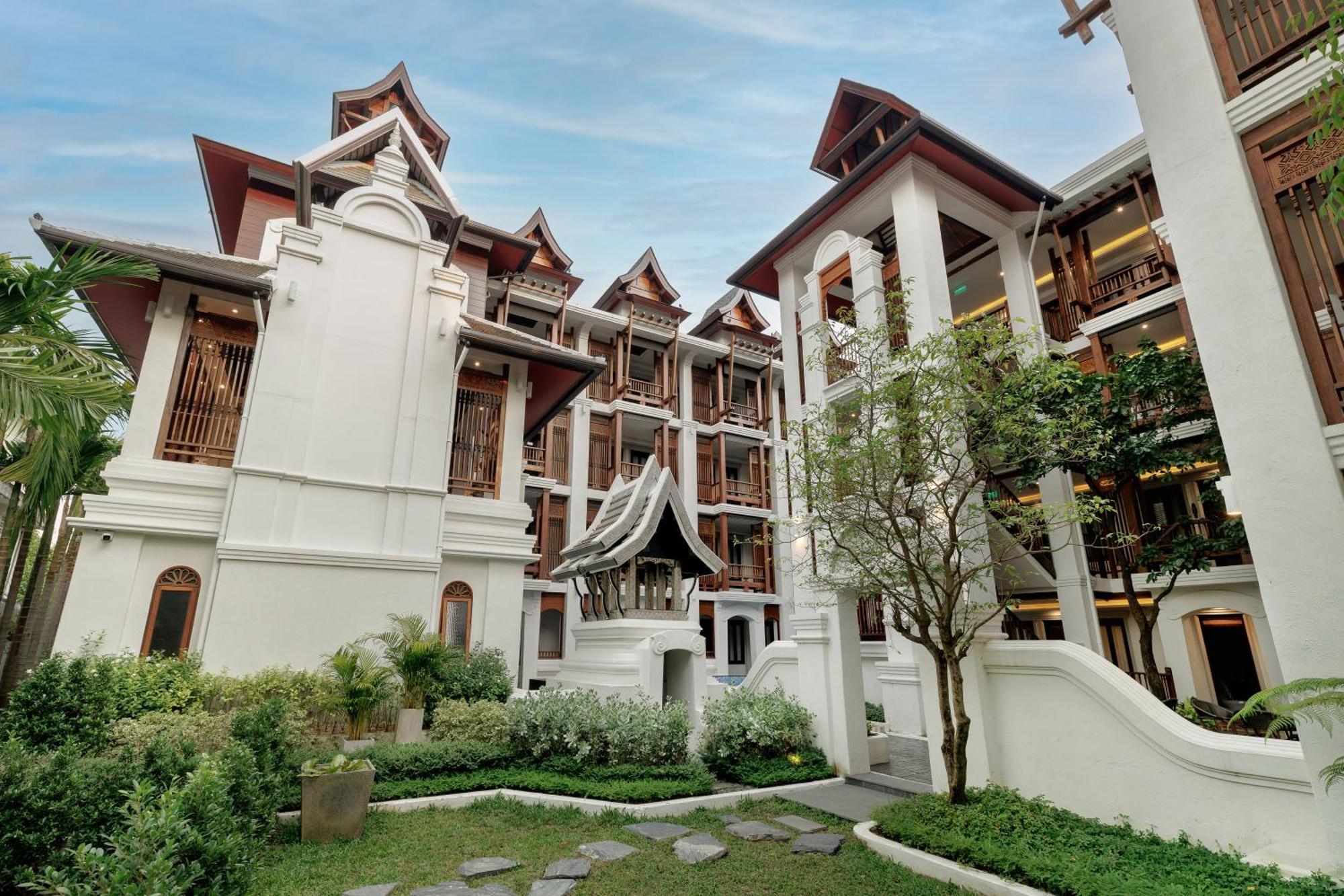 Akira Thaphae Hotel Chiang Mai Exterior photo