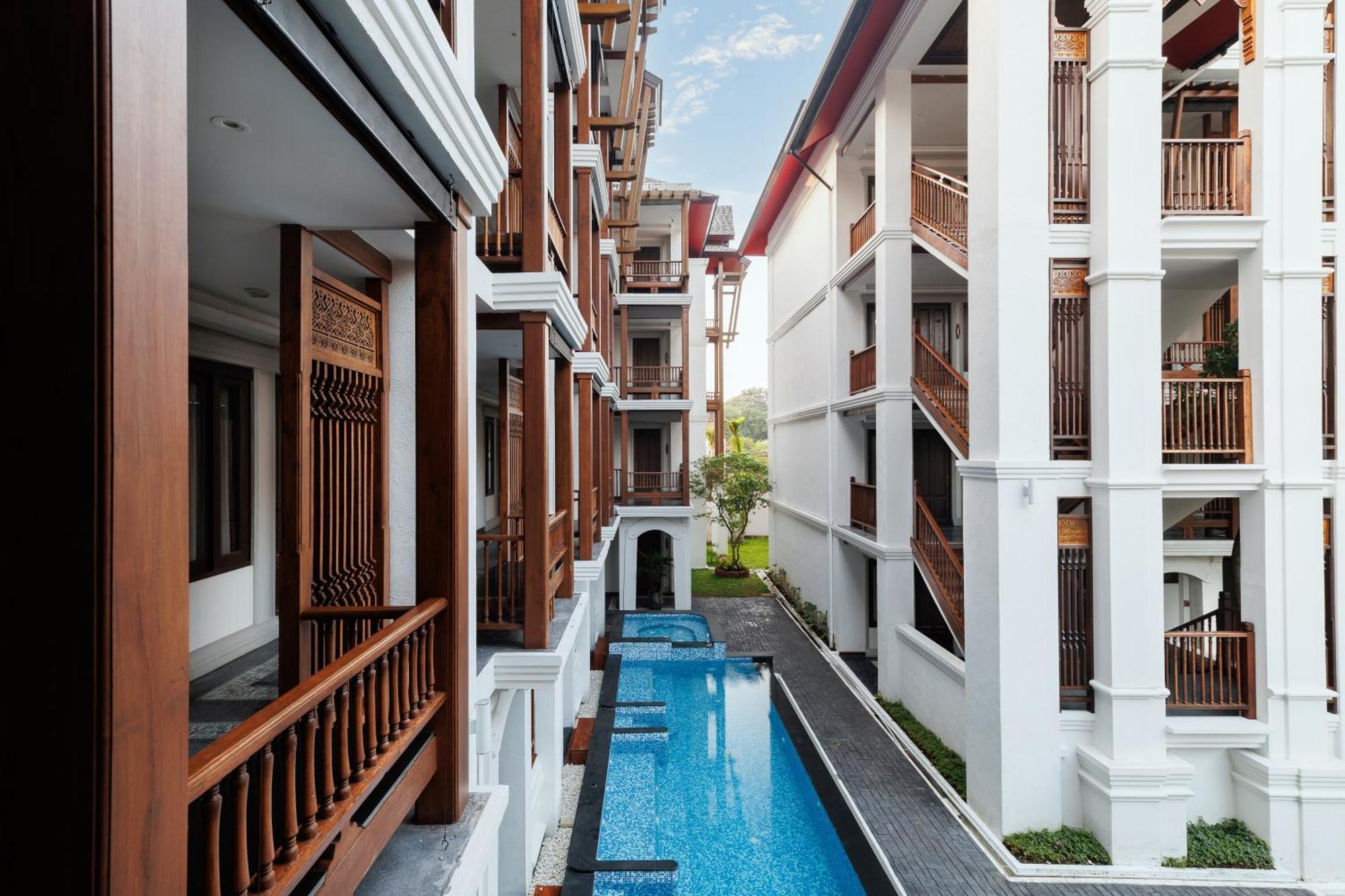 Akira Thaphae Hotel Chiang Mai Exterior photo